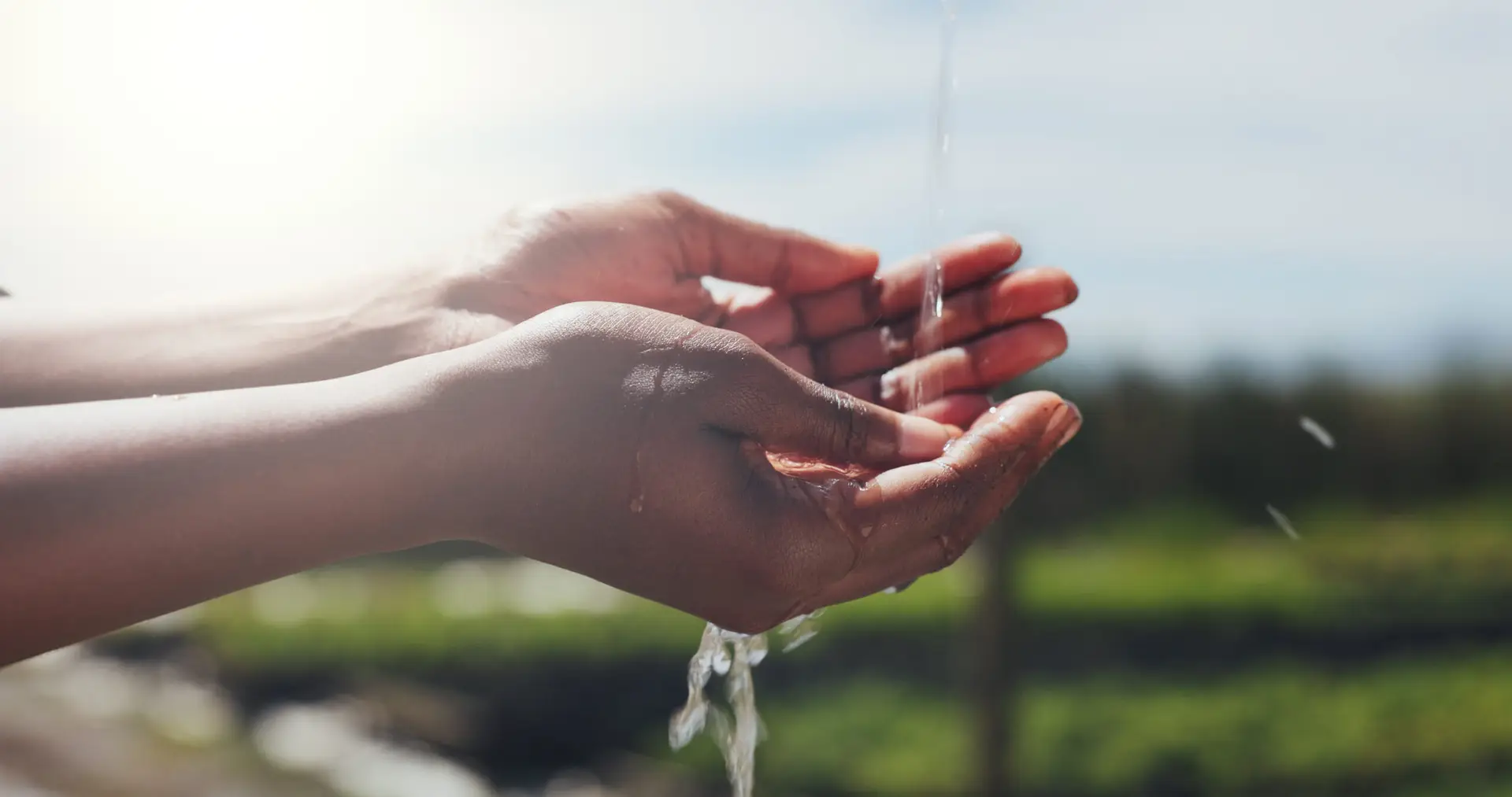 Handreinigung und Handpflege nach der Gartenarbeit